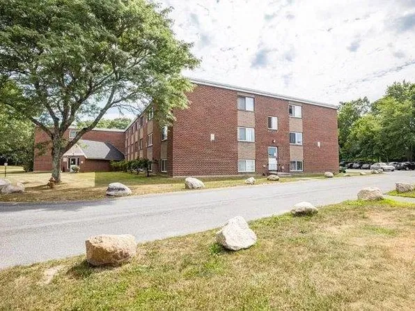 2108 Phillips Rd, New Bedford, MA 02745