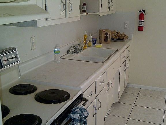 3rd image of 118 N D St