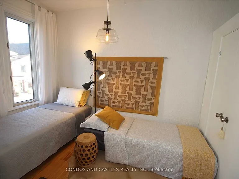 467 Richmond St E #2 — Photo 7