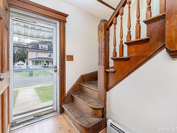 4th image of 80 Garvan Street