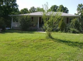 650 Pleasant Hill Rd, Camden, TN 38320