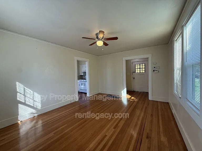69 B St — Photo 4