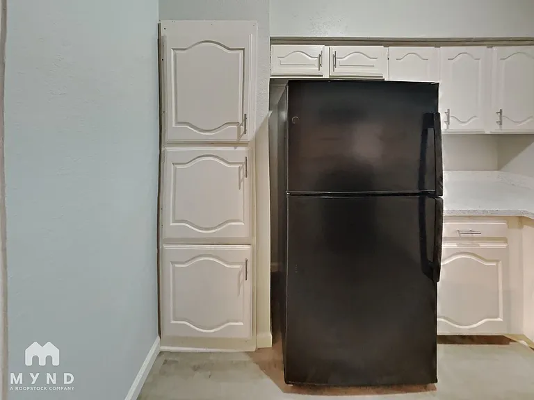 5208 Rowcrop Dr — Photo 4