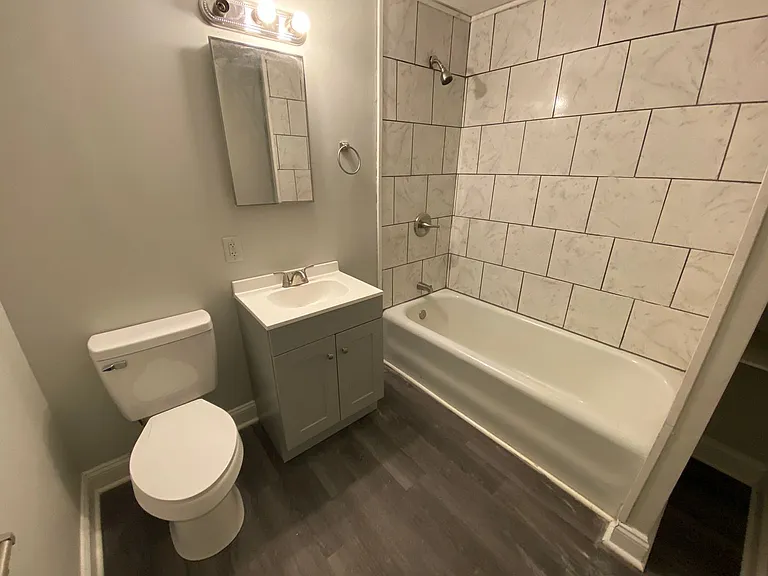 206 Lenox Ave — Photo 9