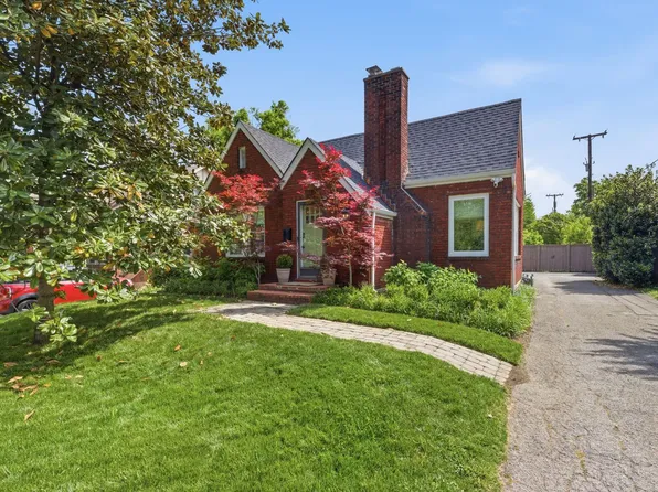 1804 Natchez Trce, Nashville, TN 37212