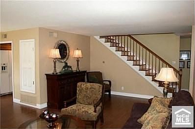 3rd image of 5032 Dartmouth Ave