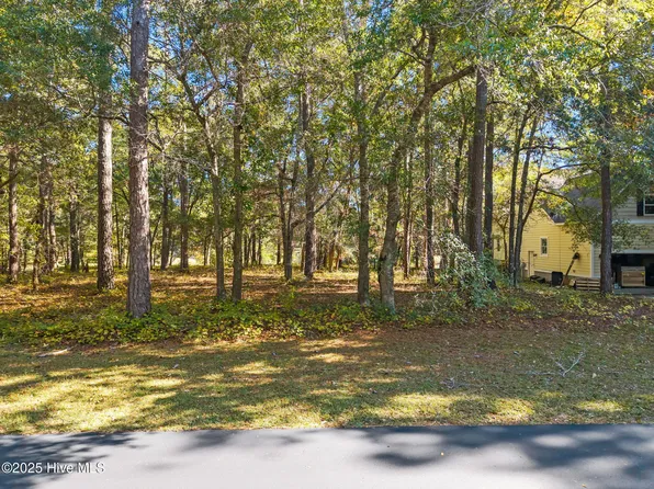 3055 Channel Drive SE, Bolivia, NC 28422