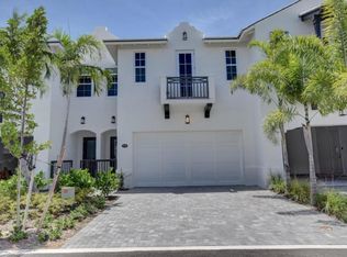 1080 Phillips Rd, Delray Beach, FL 33483