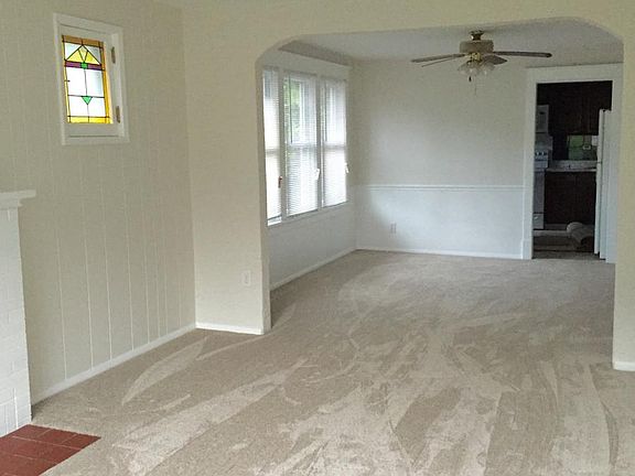 5th image of 8902 Bridgeport Ave