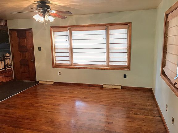 living room - front entrance