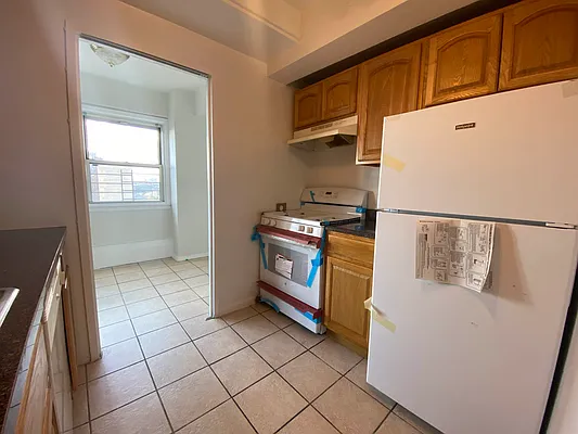 Rented by Queens Apartments Realty LLC | media 22