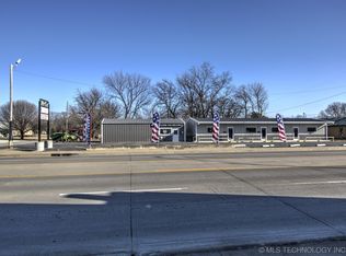 610 N Osage Ave, Dewey, OK 74029