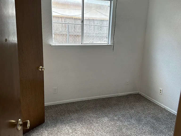 5422 Grey Rock Dr — Photo 7