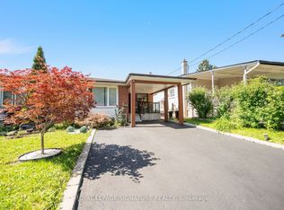 14 Dixington Cres, Toronto, ON M9P2K4