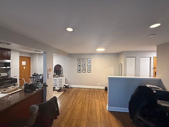 4th image of 728 Dempster St APT H109