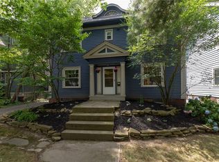 1946 Woodward Ave, Cleveland Heights, OH 44118