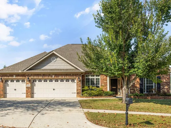 4519 Blairmont Dr SE, Owens Cross Roads, AL 35763