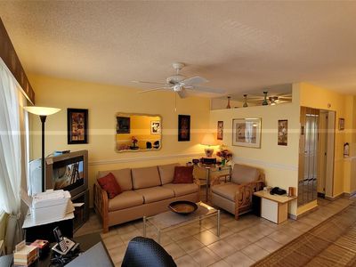 15610 NE 6th Avenue #42c, Miami, FL, 33162