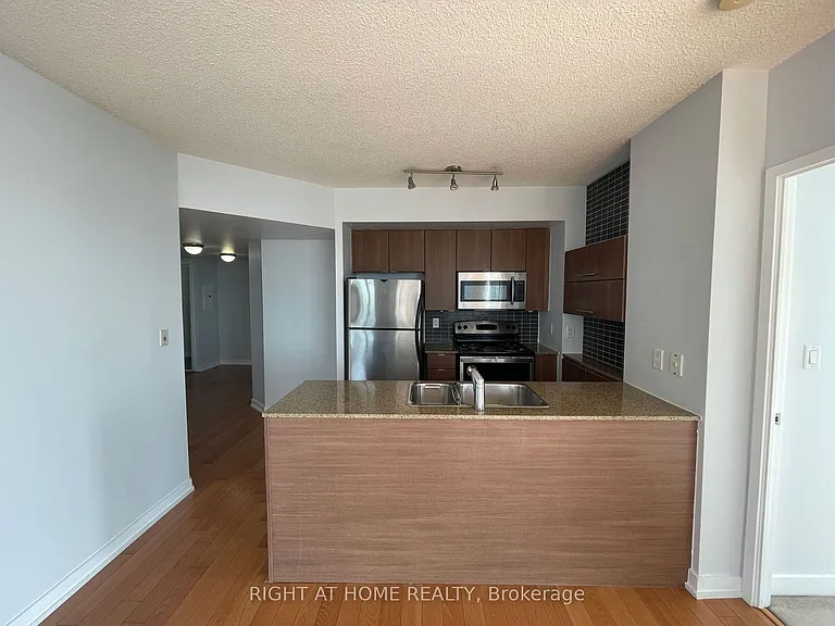 11 Brunel Ct #2615 — Photo 7