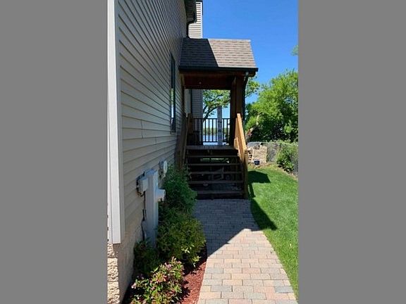 5th image of 20844 W Verona Ave