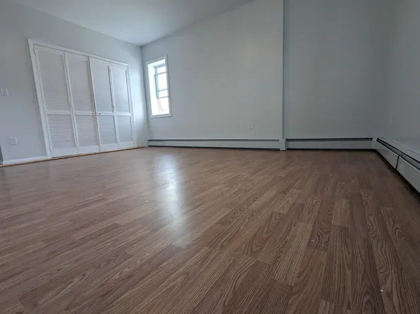 44 Bonney St #2, New Bedford, MA 02740