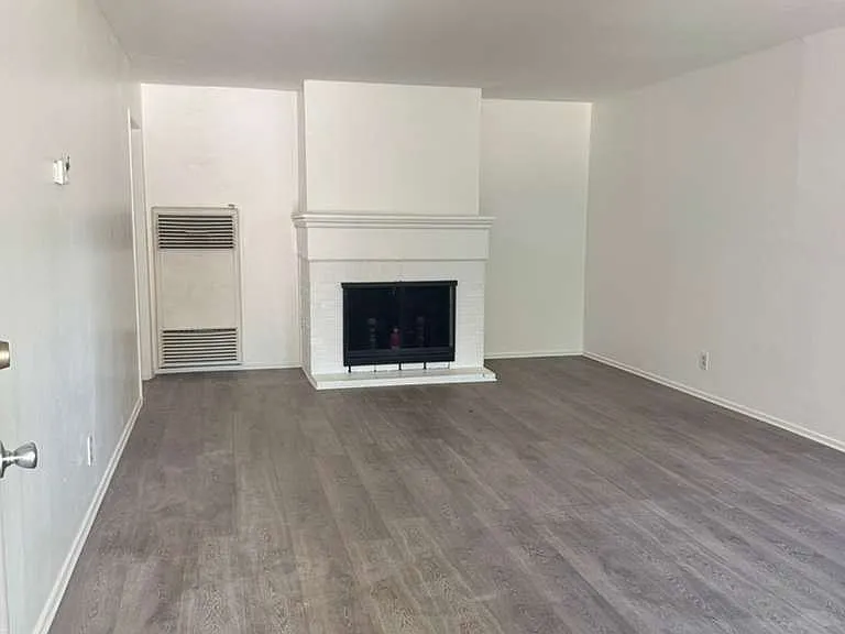 601 Russell Blvd — Photo 5