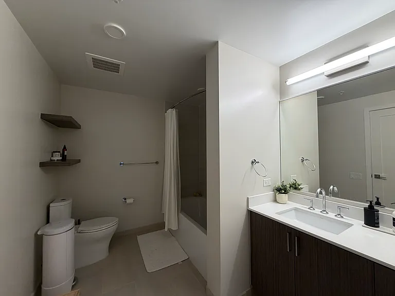 1211 Van St SE #1311 — Photo 12