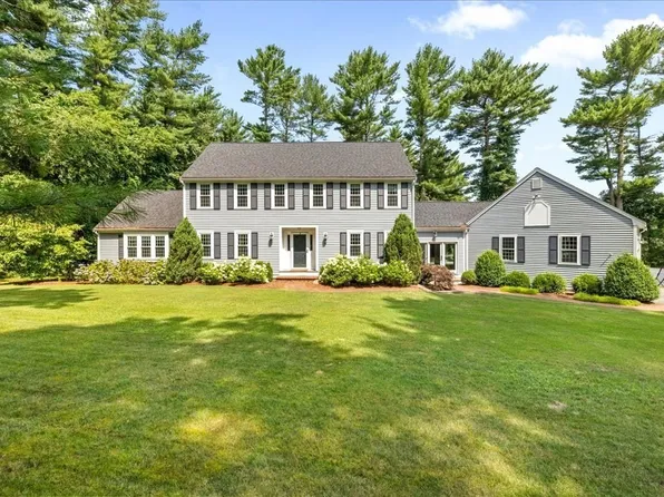 43 Simmons Dr, Duxbury, MA 02332