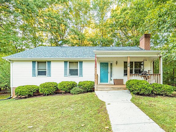 2nd image of 107 Fox Creek Dr