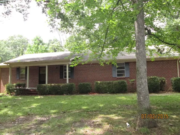 308 Gossett Rd, Holladay, TN 38341