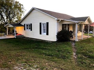 538 Slate Rd, Mount Airy, NC 27030