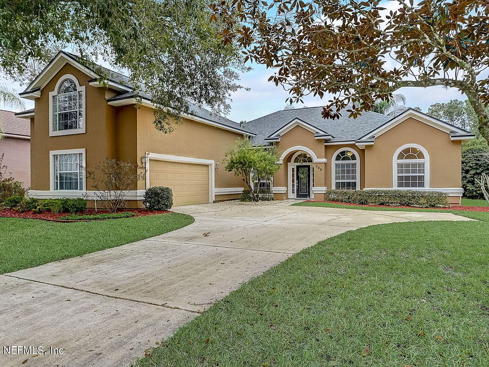 1st image of 349 W SILVERTHORN Lane