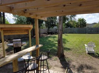 707 Ebony Ln, Laguna Vista, TX 78578