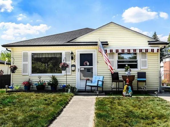 4644 Gertrude St, Dearborn Heights, MI 48125
