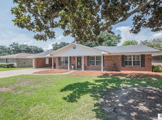 2107 Edgewood Dr, Monroe, LA 71201