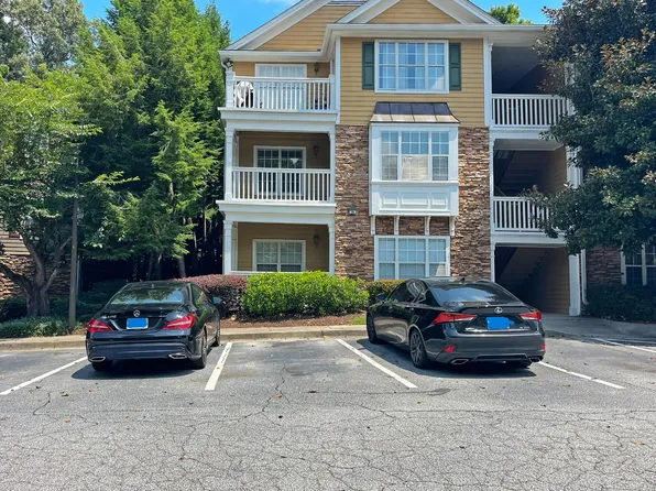 233 Bentley Pl, Tucker, GA 30084