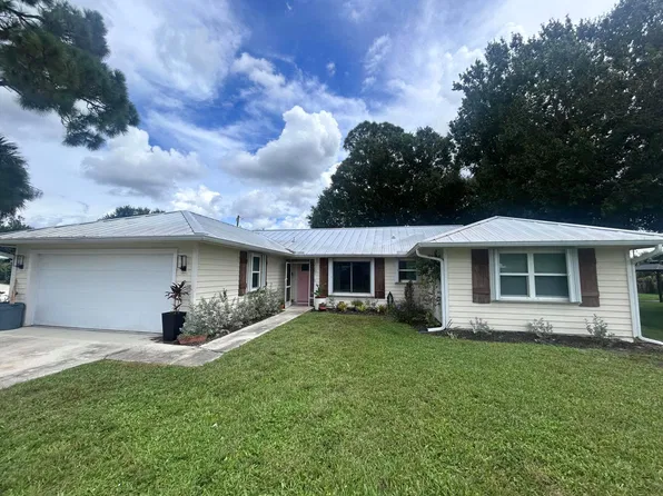2201 SW PICTURE Terrace, Port St Lucie, FL 34953