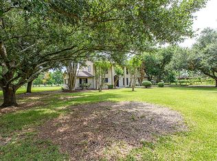 2320 Buckholt St, Pearland, TX 77581