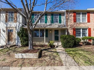 1118 Stevenson Ct, Herndon, VA 20170