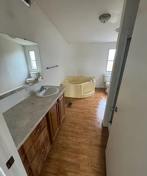 15 Atlantic Ave — Photo 6