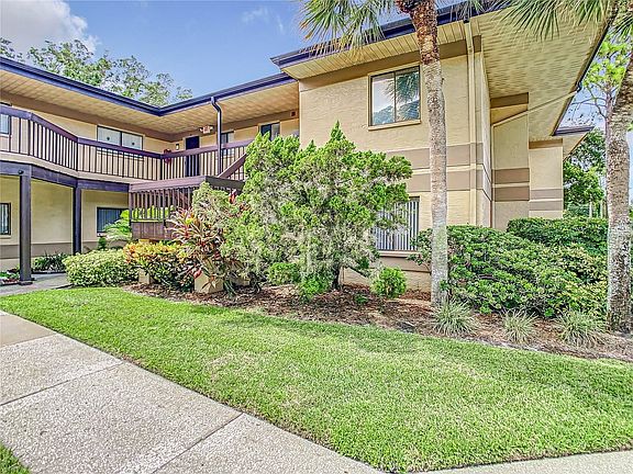 5th image of 2665 Sabal Springs Cir APT 106