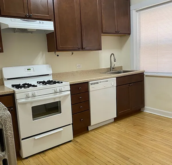 4842 W Belle Plaine Ave #1S — Photo 5