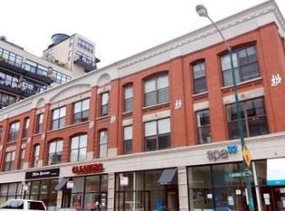 832 W Adams St APT 3, Chicago, IL 60607