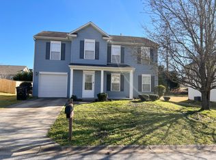 11 Garfield Ln, Simpsonville, SC 29681