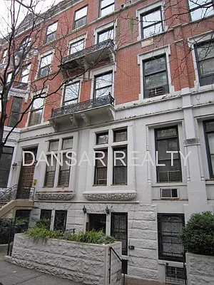 Rented by JK Dansar Corp | media 21