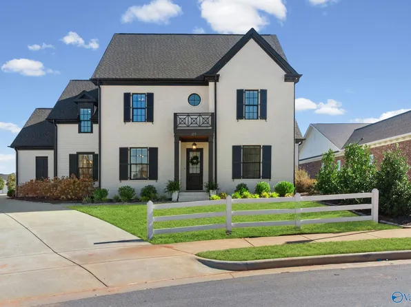 217 Farmhouse Dr, Madison, AL 35757