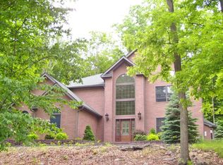 1021 Sunrise Ter, Lake Ariel, PA 18436