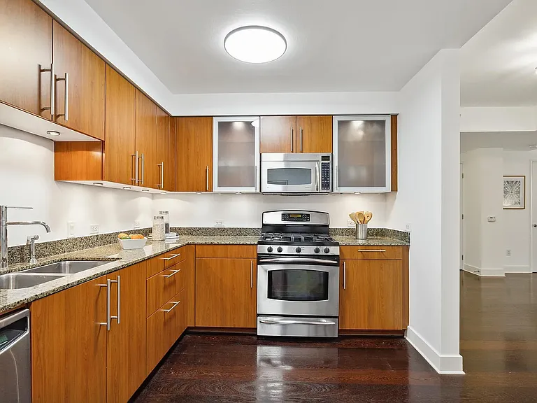 50 Lansing St #301 — Photo 17