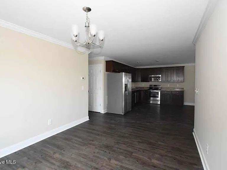 2236 Brookville Dr #A — Photo 7