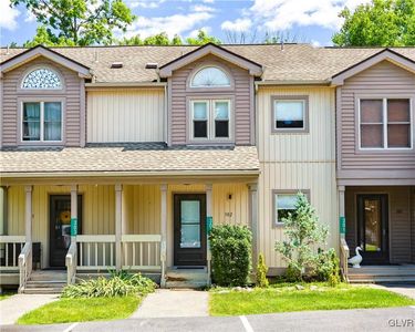 302 Northslope Ii Rd, East Stroudsburg, PA, 18302